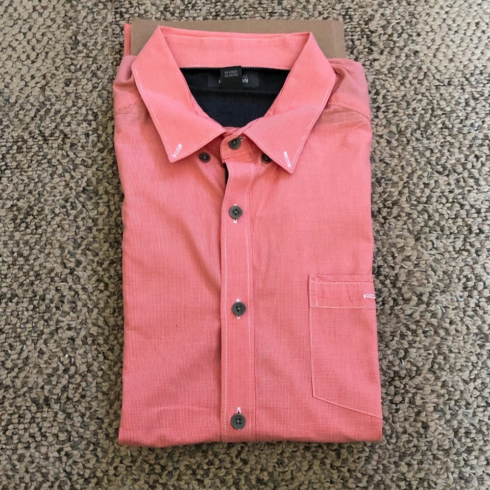 Long sleeve dress shirt